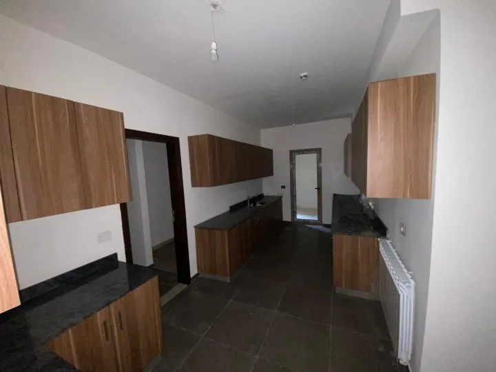Apartment for Sale in Dhour El Choueir — الصورة 4