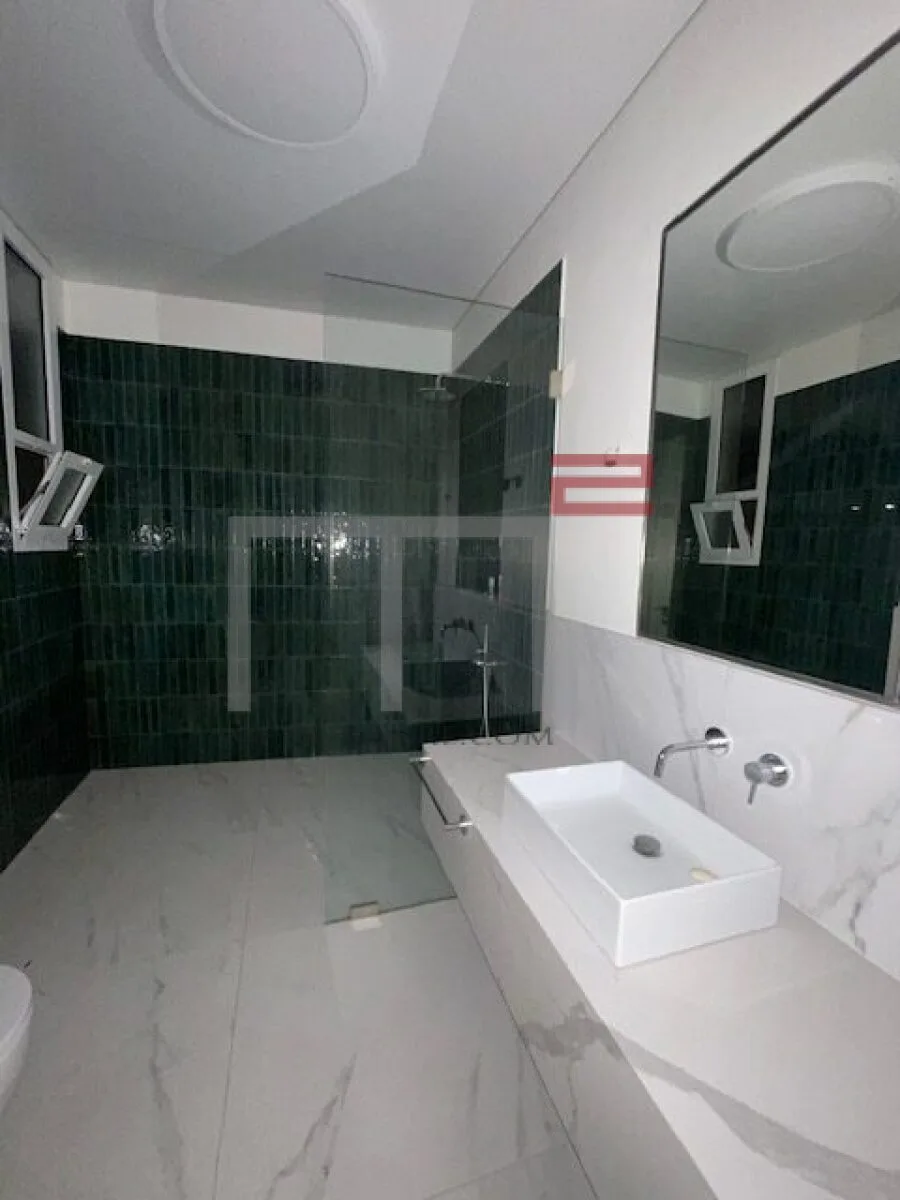 Apartment for Sale in Furn El Hayek — الصورة 3