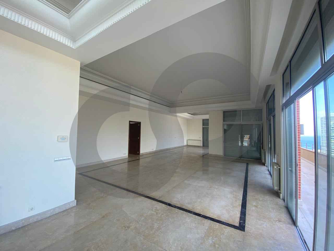 5 parking spots(4 underground)/Minet El Hosn — الصورة 2