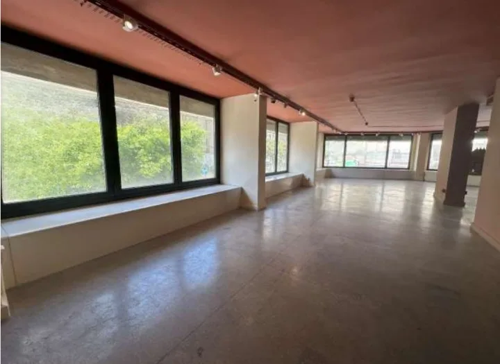 Showroom for Rent in Clemenceau — الصورة 2