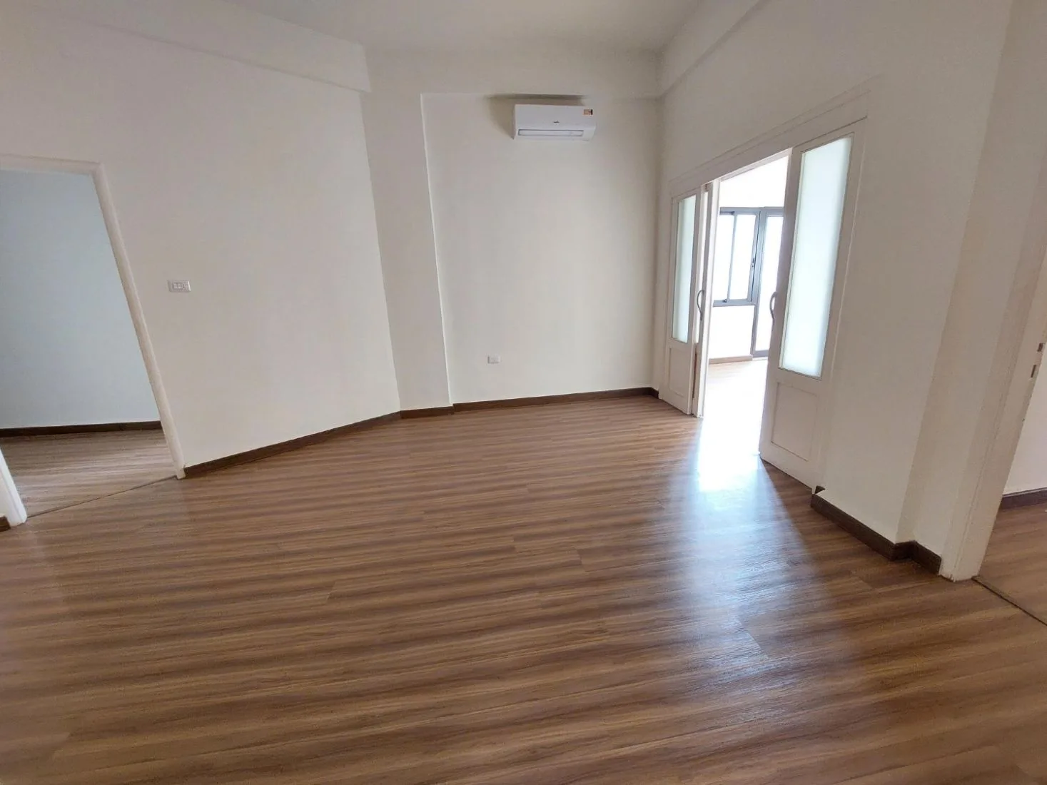 Office for Rent in Badaro — الصورة 2