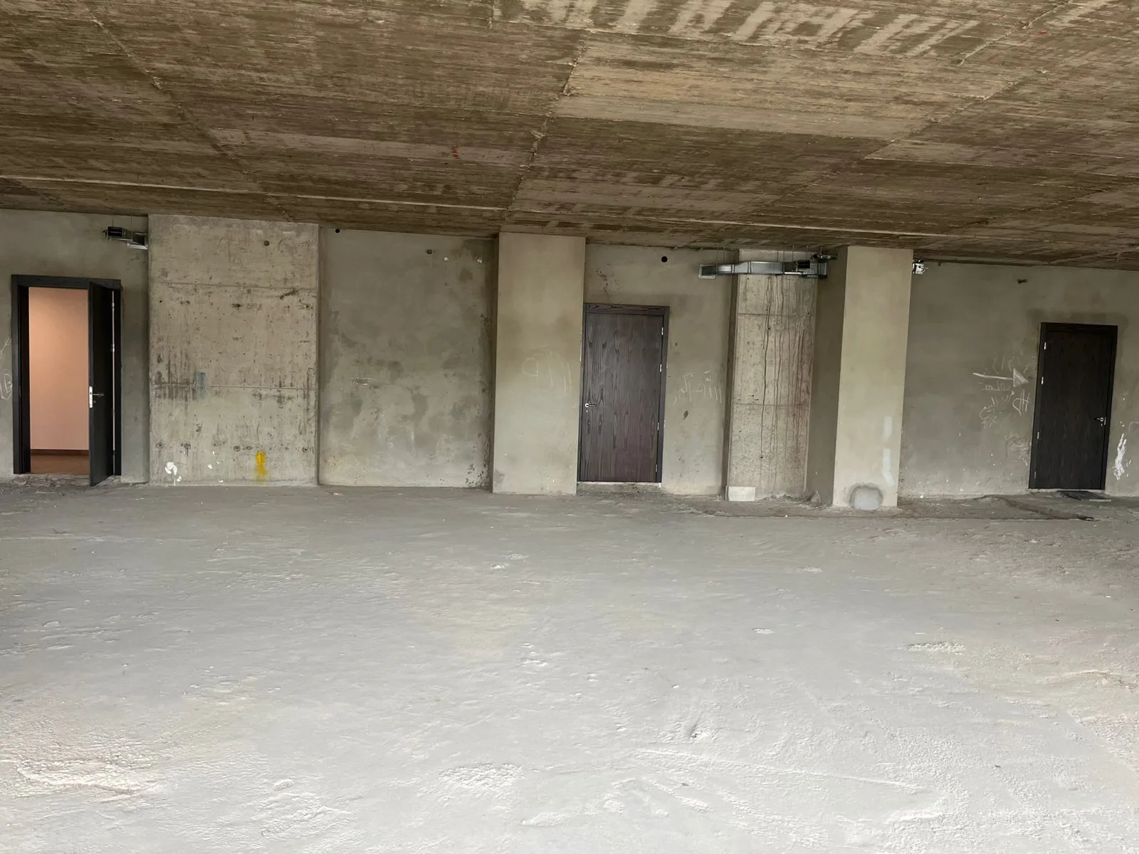 Office Space for Sale – Achrafieh — الصورة 2