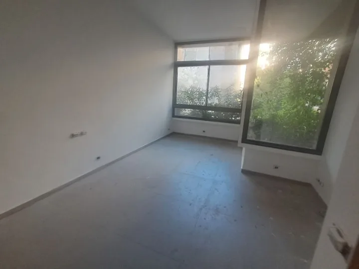 Apartment for Sale – Achrafieh — الصورة 5
