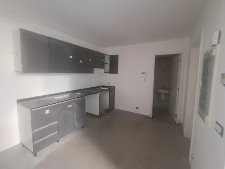 Apartment for Sale – Achrafieh — الصورة 3