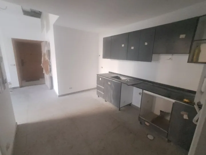 Apartment for Sale – Achrafieh — الصورة 4