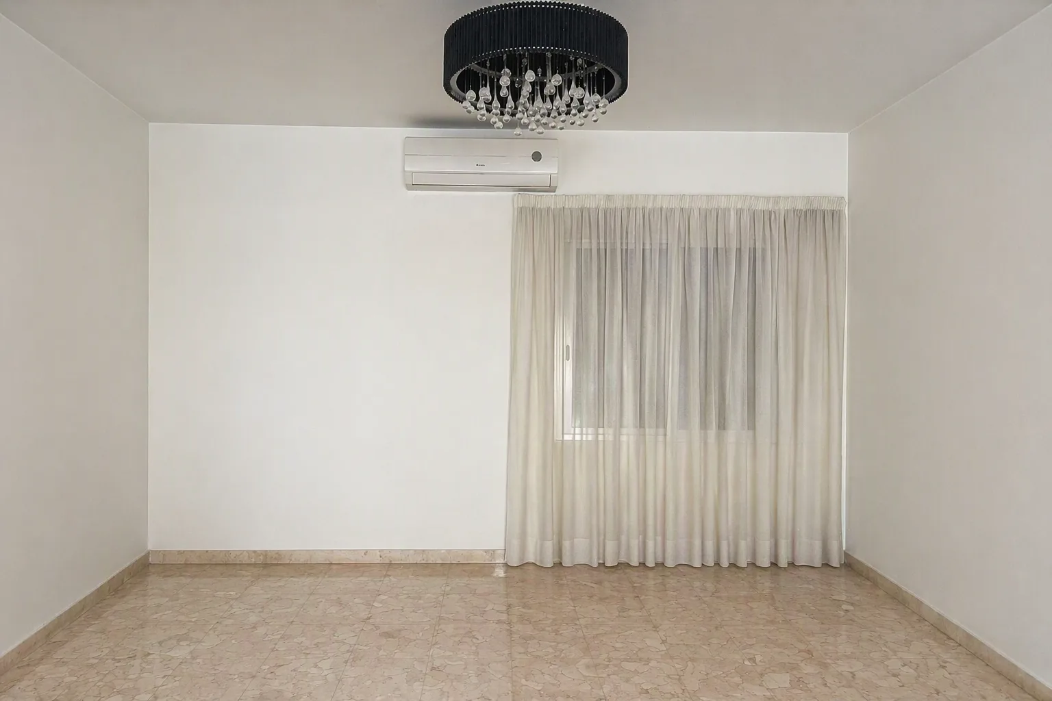 Apartment for Sale in Achrafieh — الصورة 2