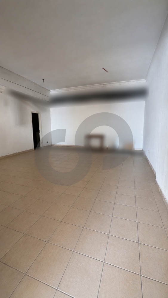 STRATEGIC LOCATION / PRIME COMMERCIAL OPPORTUNITY / SAFRA-KESEROUAN — الصورة 2