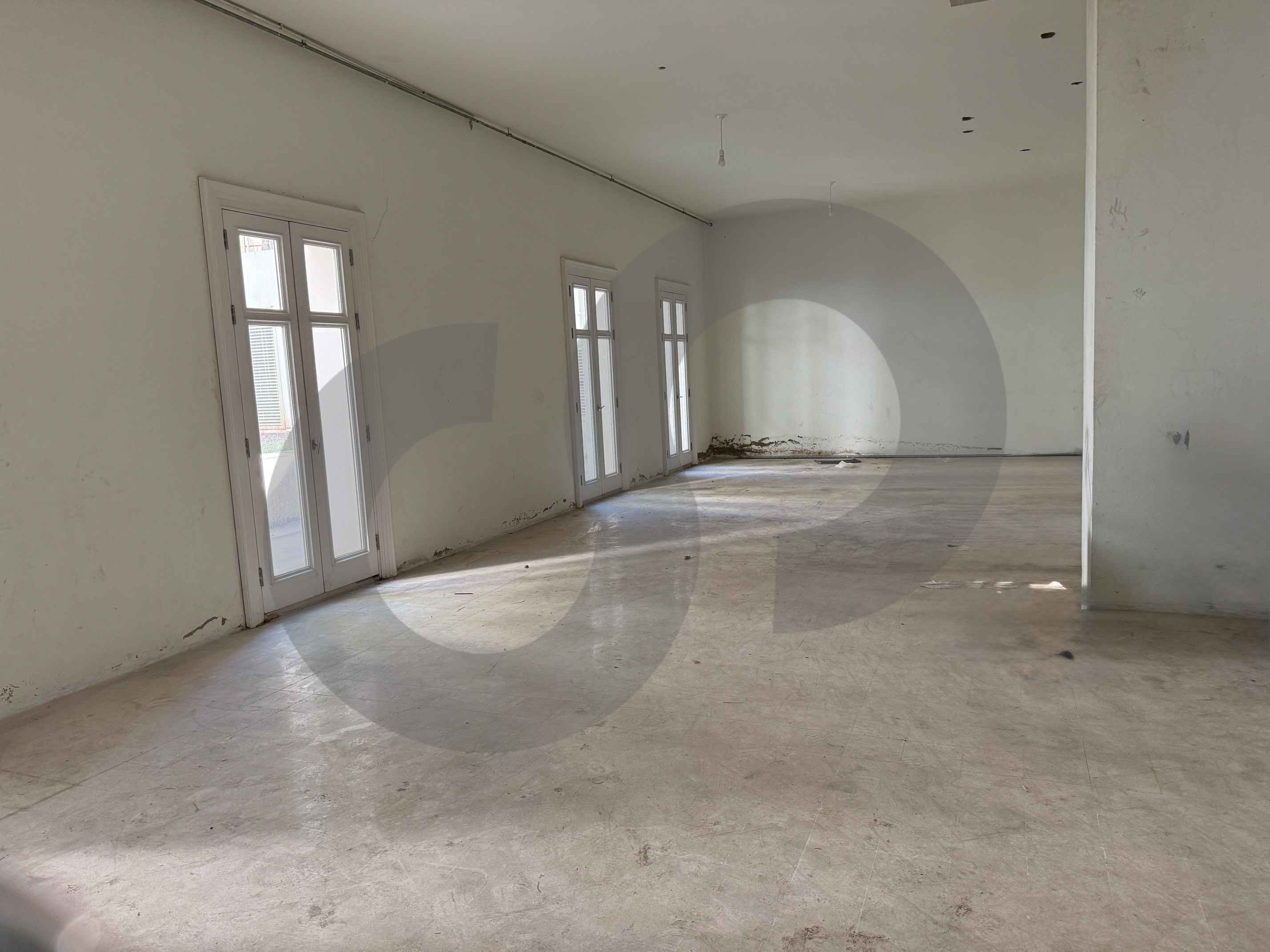 Wadi Bou Jmeel- /showroom/RENT ! — photo 3