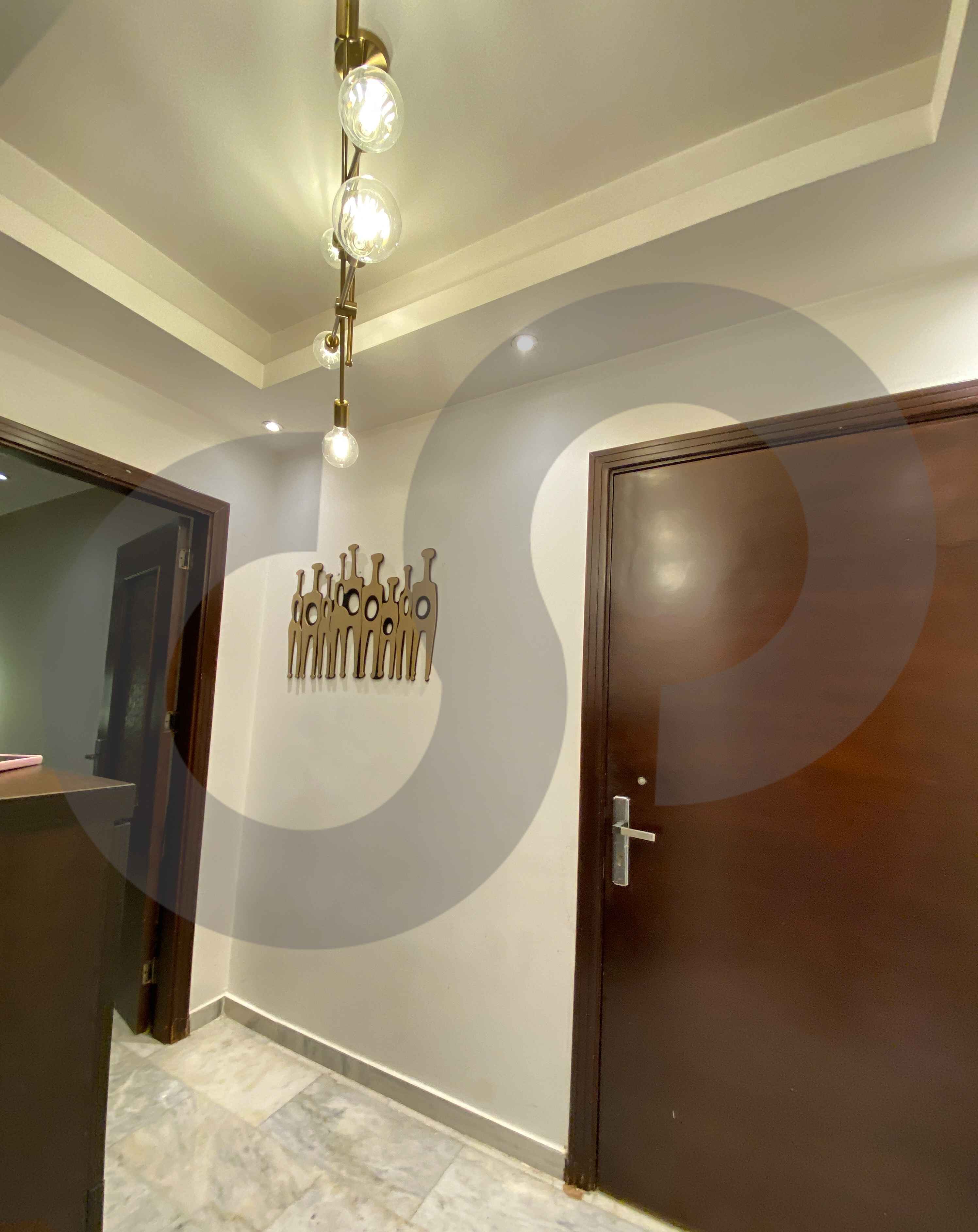3 balconies/Elevator/Deir Qoubel /ALEY — الصورة 2