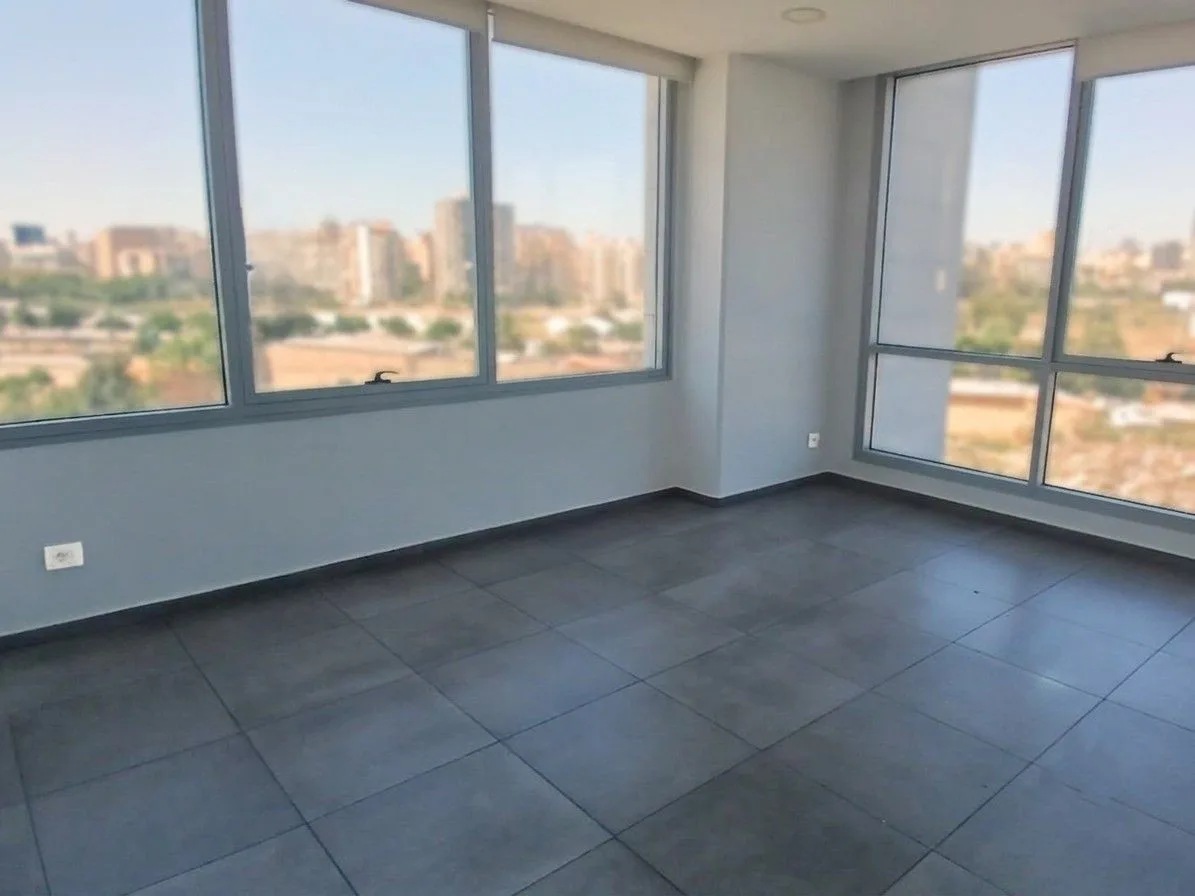 Office for rent in Horch Tabet