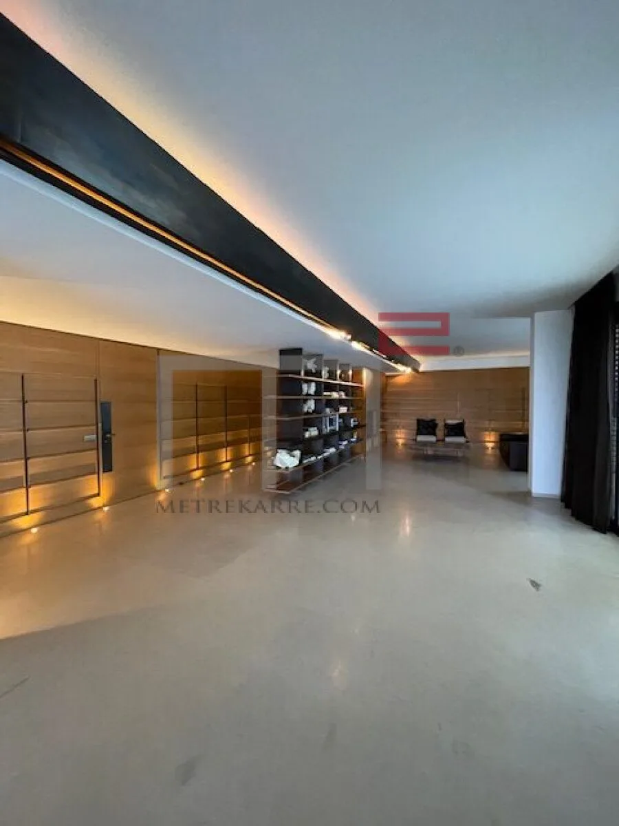 Apartment for Sale in Secteur Minet El Hosn — الصورة 2