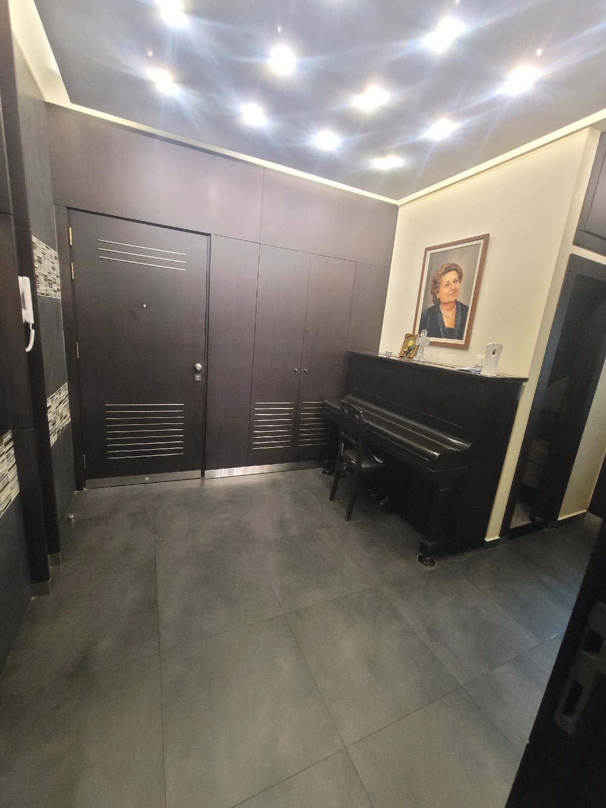 Apartment For Sale In Ain Najem — photo 4