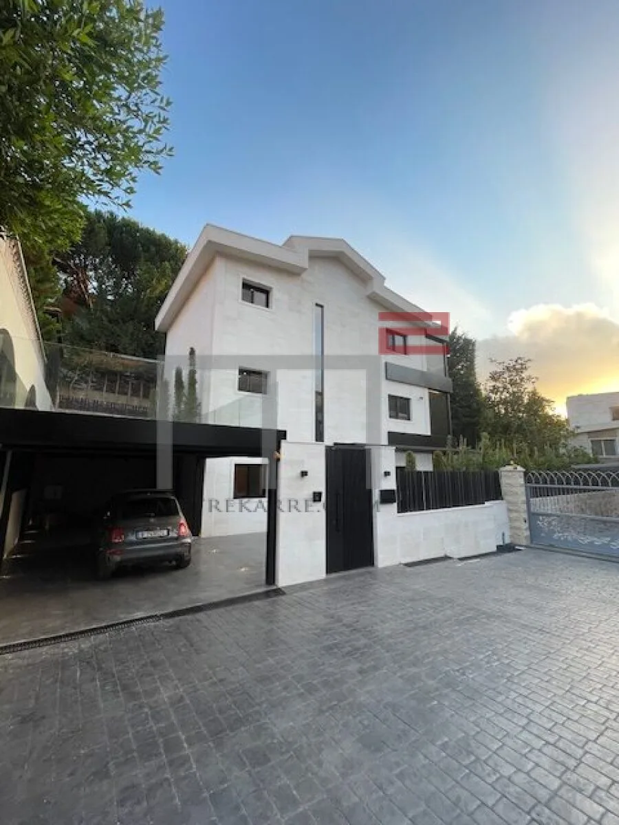 Villa for Sale — الصورة 1