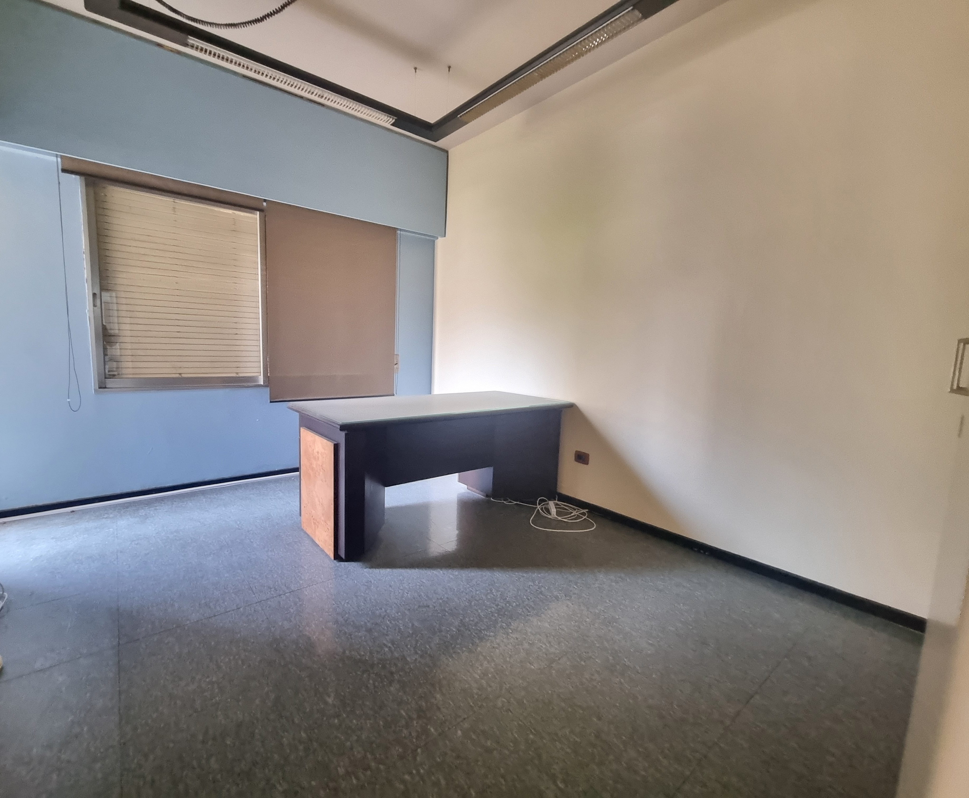 170 sqm Office for Sale IN ACHRAFIEH — الصورة 3