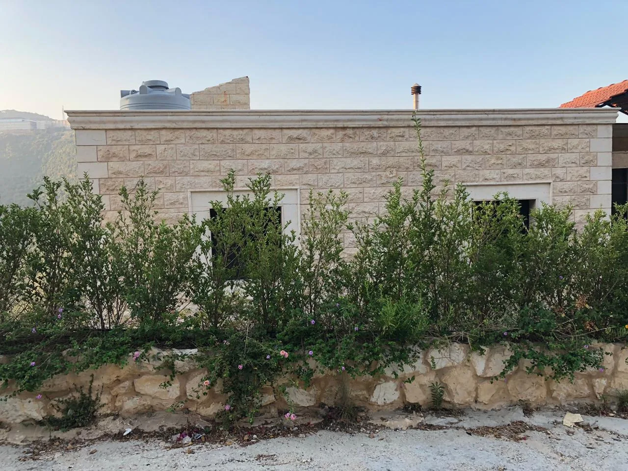 Duplex for Sale in Blat, Lebanon — الصورة 7