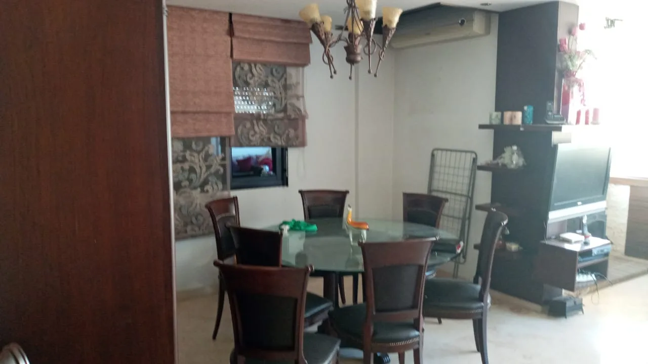 Apartment for Rent in Aaoukar, Lebanon — الصورة 2
