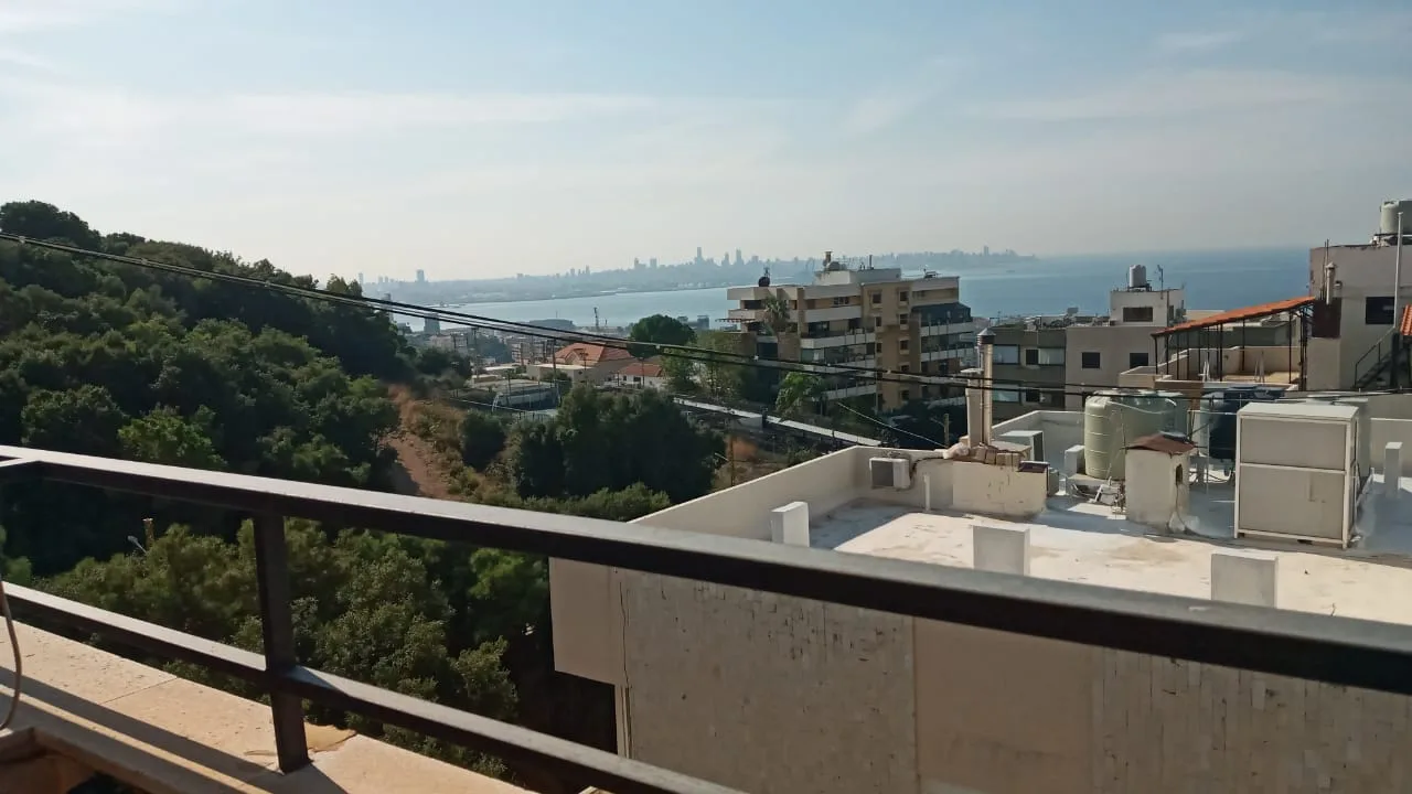 Apartment for Rent in Aaoukar, Lebanon — الصورة 7