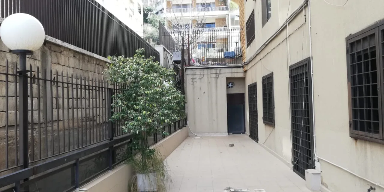 Apartment for Sale in Naqqache, Lebanon — الصورة 7