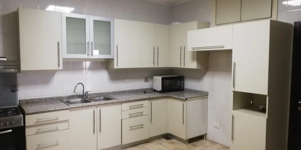 Apartment for Sale in Jal El Dib, Lebanon — الصورة 6
