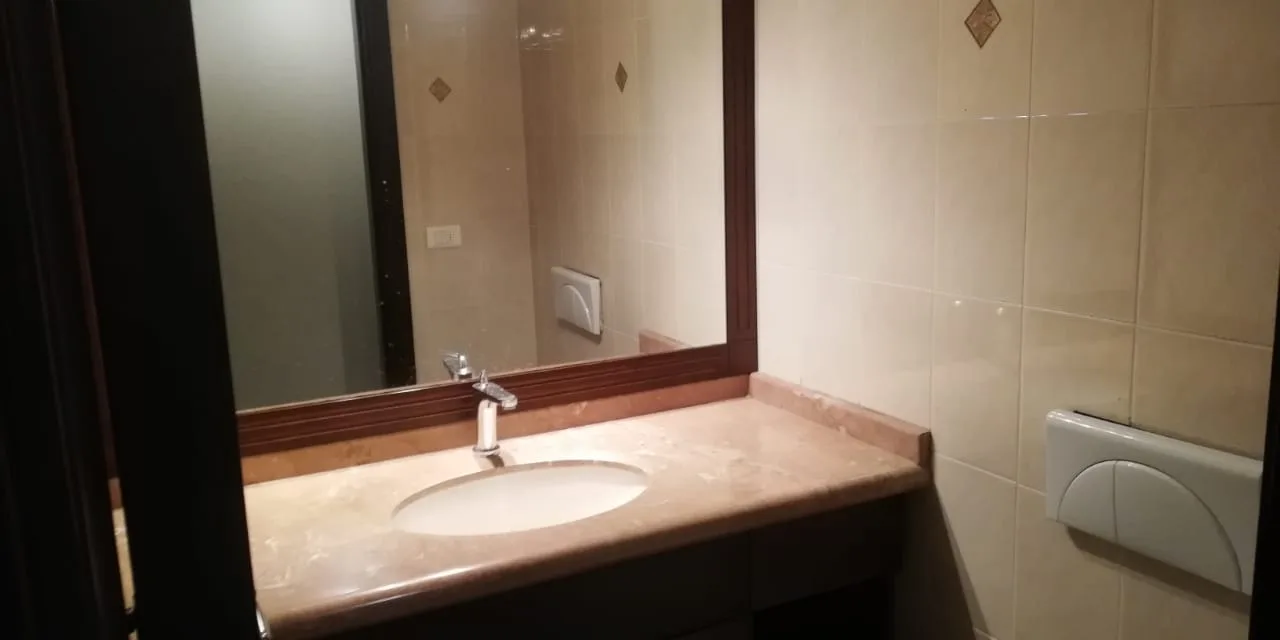 Apartment for Sale in Jal El Dib, Lebanon — الصورة 7