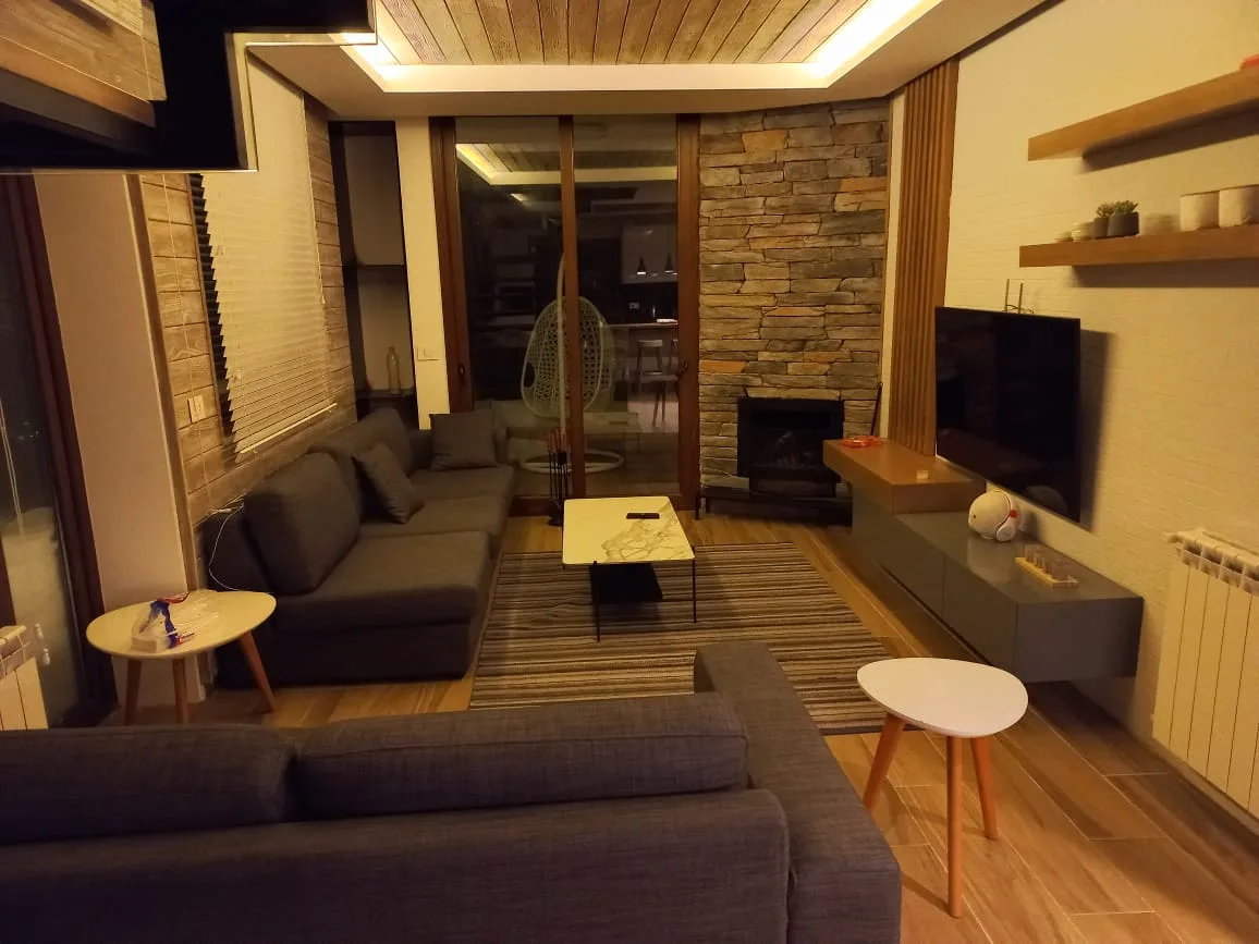 Chalet for rent in Faraiya — الصورة 2