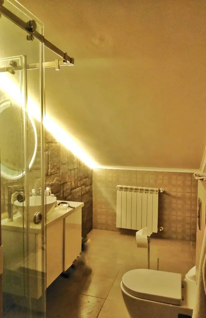 Chalet for rent in Faraiya — الصورة 9