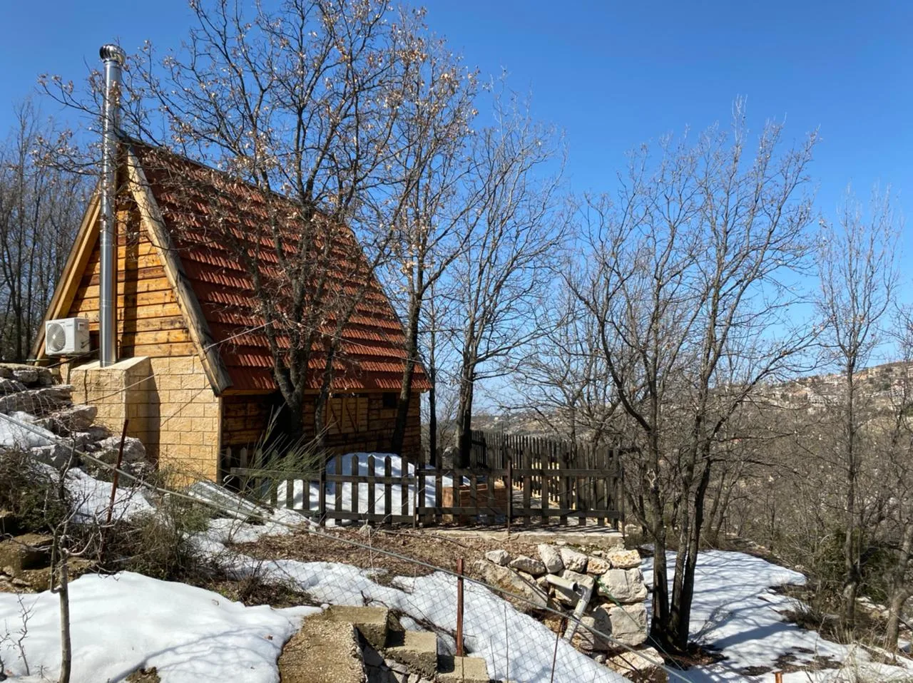 Land for Sale in Kfardebian, Lebanon