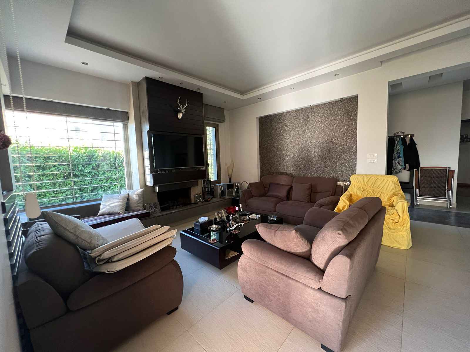 luxurious villa is located in the heart of Feytroun — الصورة 3