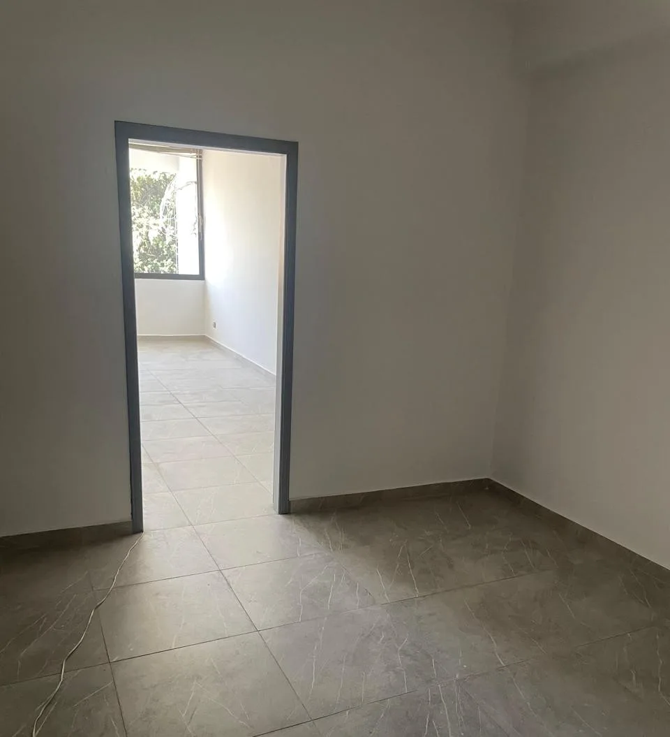 Office Space for Rent in Mansourieh — الصورة 4
