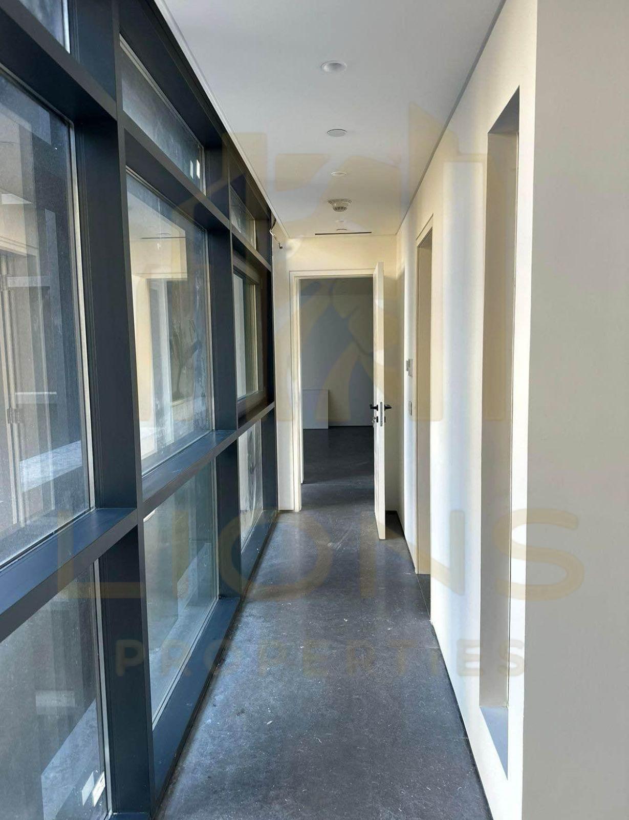 Beirut Saifi Apartment for Sale 125 — الصورة 3