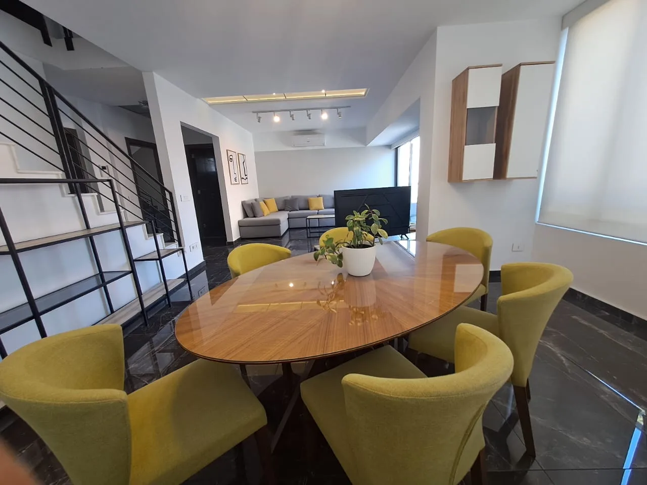 Apartment for Rent in Achrafieh – Rmeil — الصورة 2