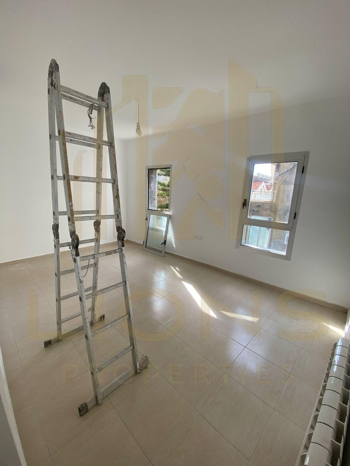 Baabda Hazmieh Apartment for Sale 175m2 — الصورة 2