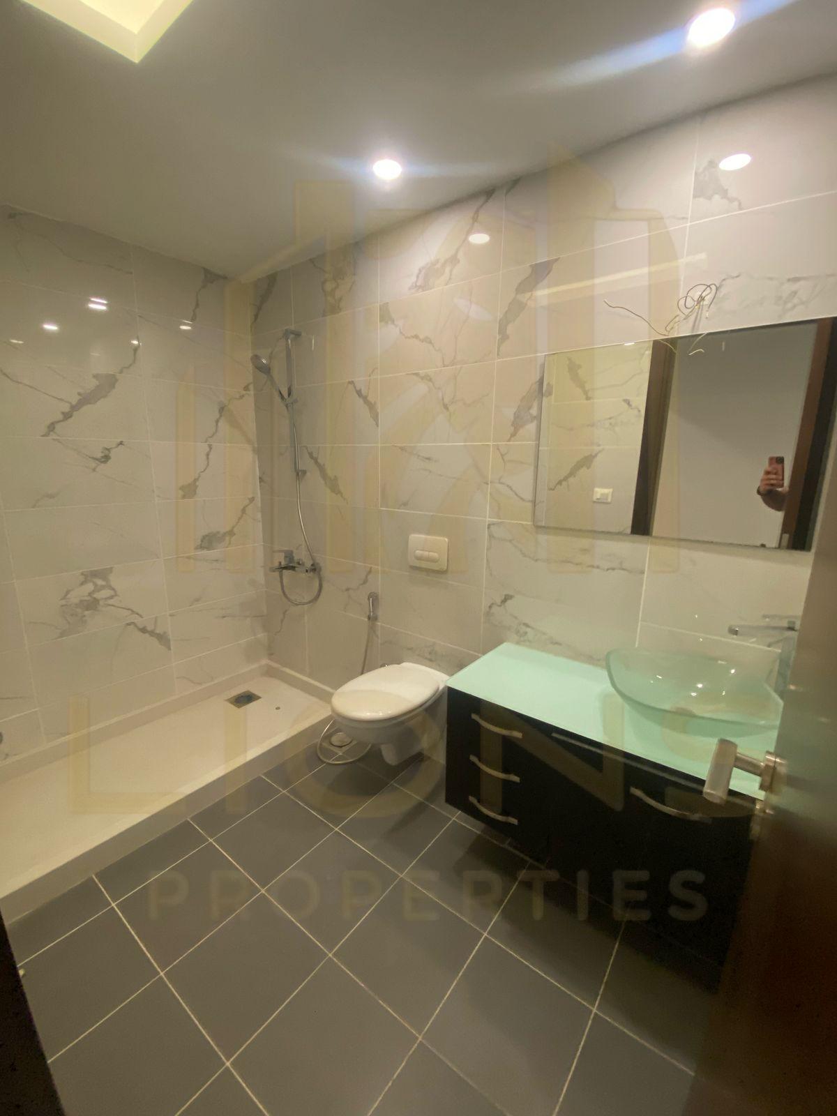Baabda Hazmieh Apartment for Sale 185m2 — الصورة 3