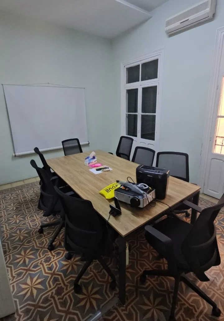 Unique Office Space for Rent in Saifi — الصورة 3