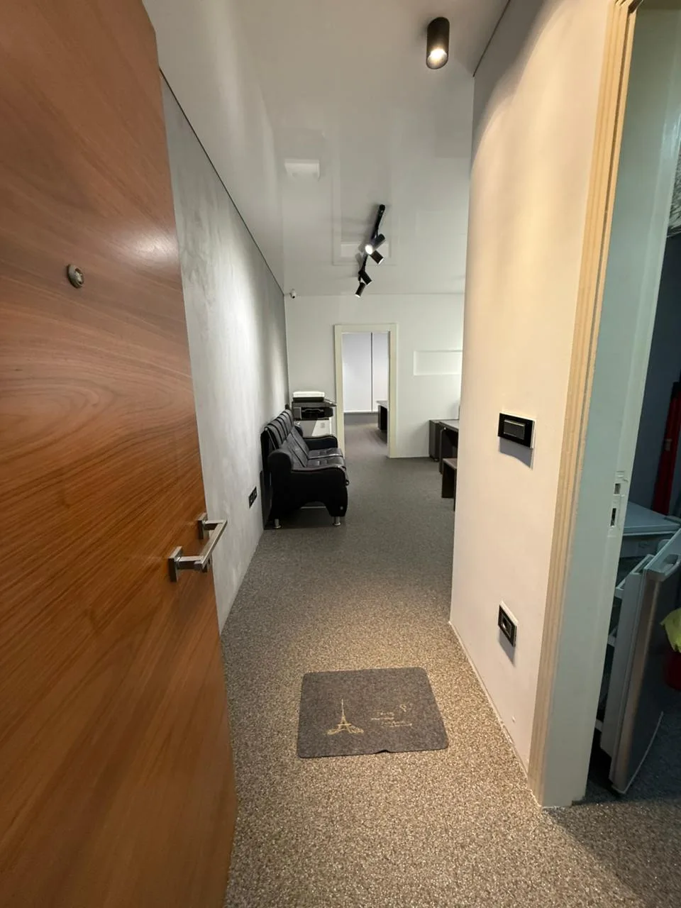 Office for Rent in Dekweneh – Fully Equipped — الصورة 2
