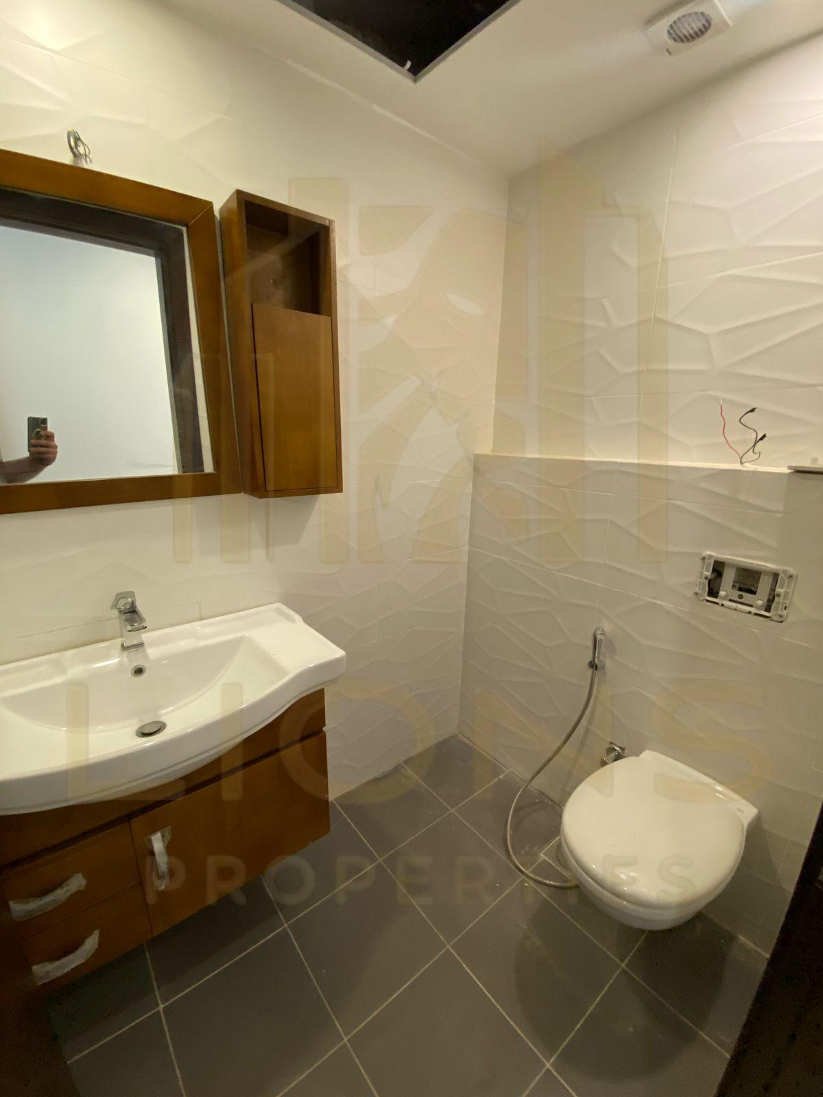 Baabda Hazmieh Duplex for Sale 320m2 — الصورة 2