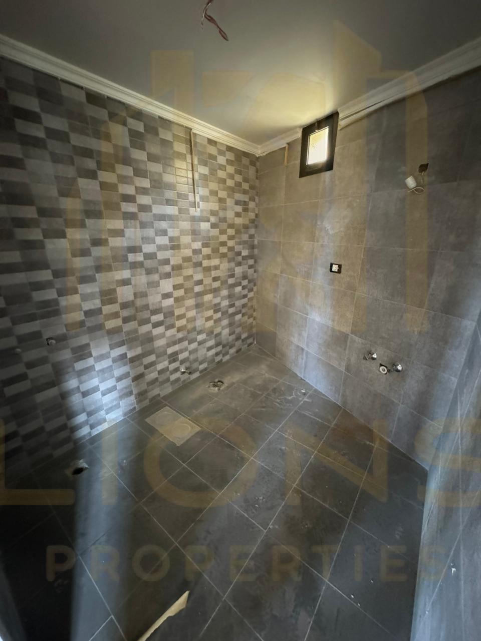 Baabda Bleibel Duplex for Sale 240m2 — الصورة 2