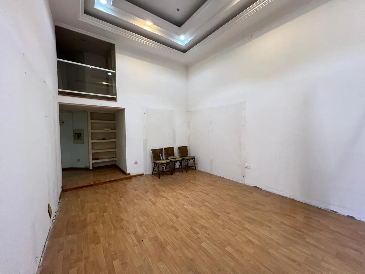 Ground Floor Shop for Rent in Achrafieh — الصورة 2