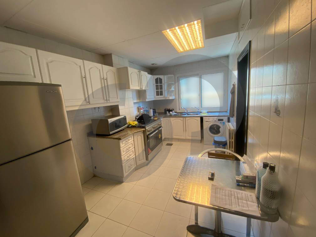 Furnished Apartment for Sale–Ramleh Al Bayda | First Line — الصورة 3