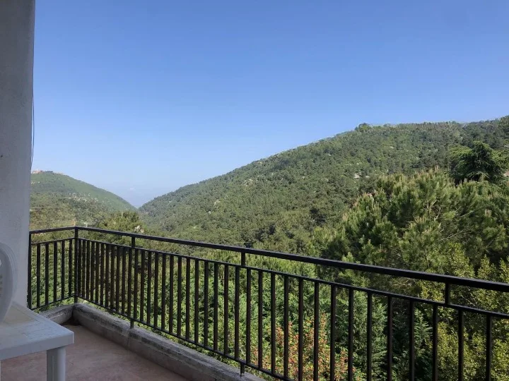 Apartment for Rent or Sale in Baabdat — الصورة 4