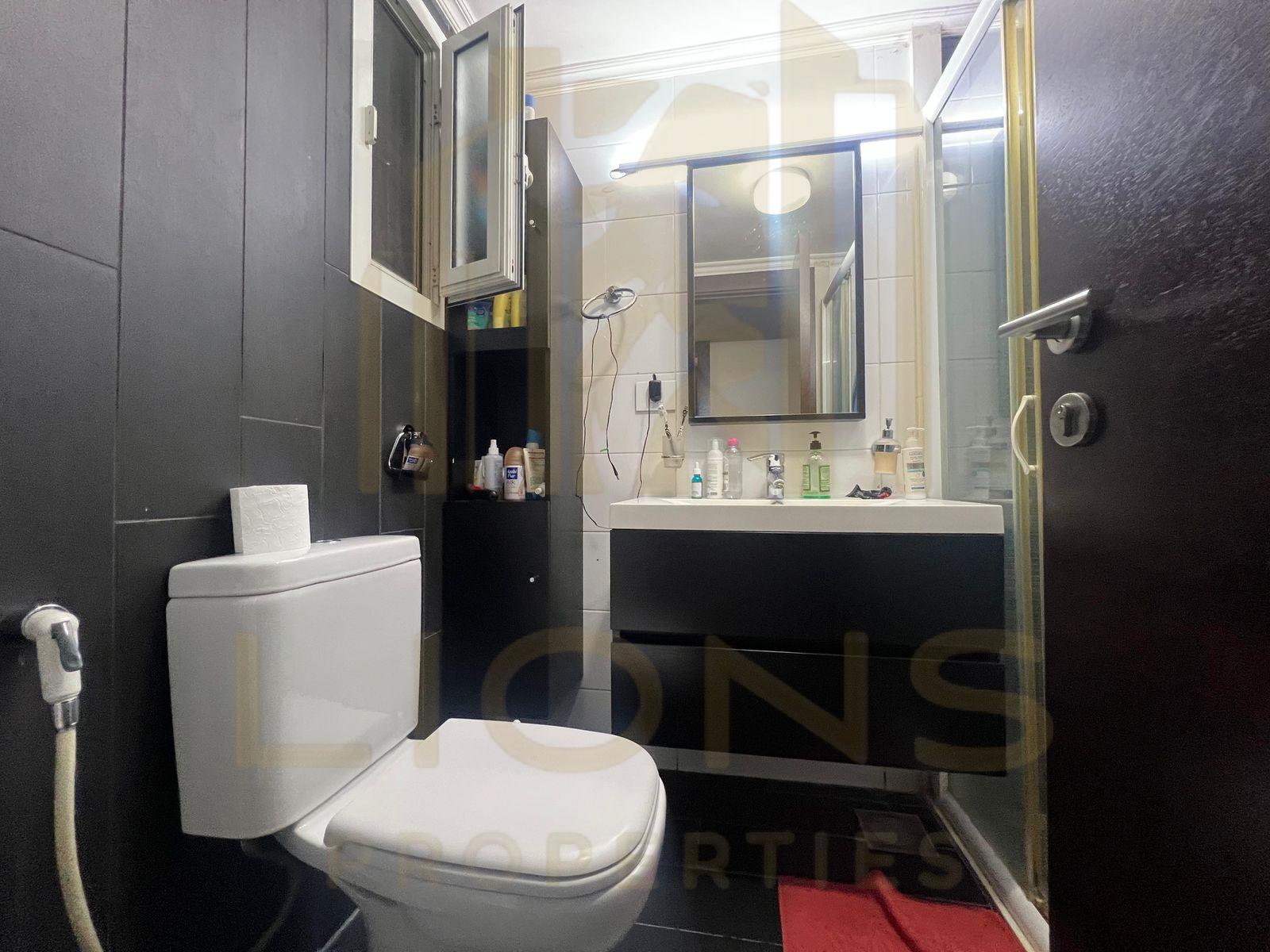 Baabda Hazmieh Apartment for Sale 250 m2 + 35 m2 Terrace — الصورة 2