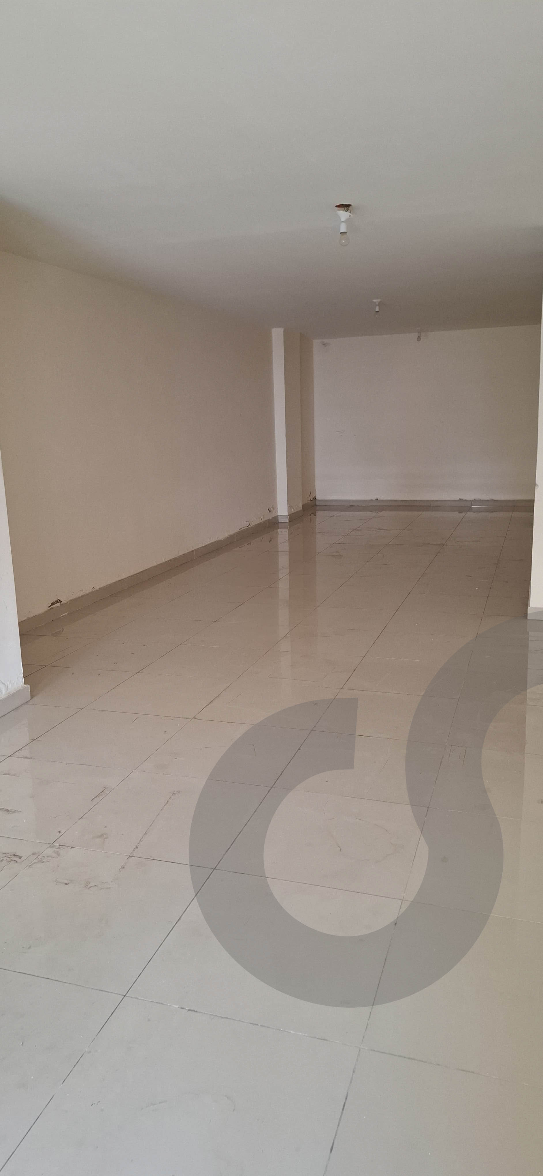 145 SQM Prime Commercial Shop for Sale in Jiyeh — الصورة 3