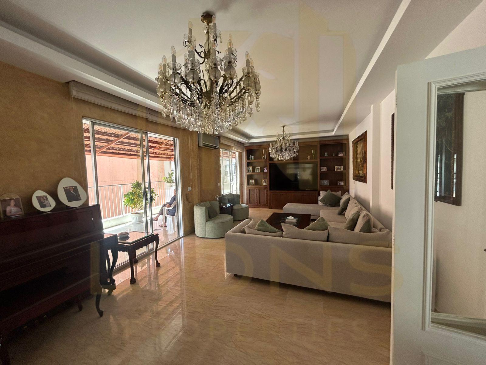 Beirut, Cornish el Mazraah, 400m2 + 200 m2 Terrace Penthouse for Sale