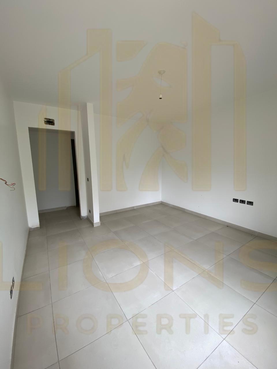Baabda Hazmieh Apartment for Sale 280m2 — الصورة 2