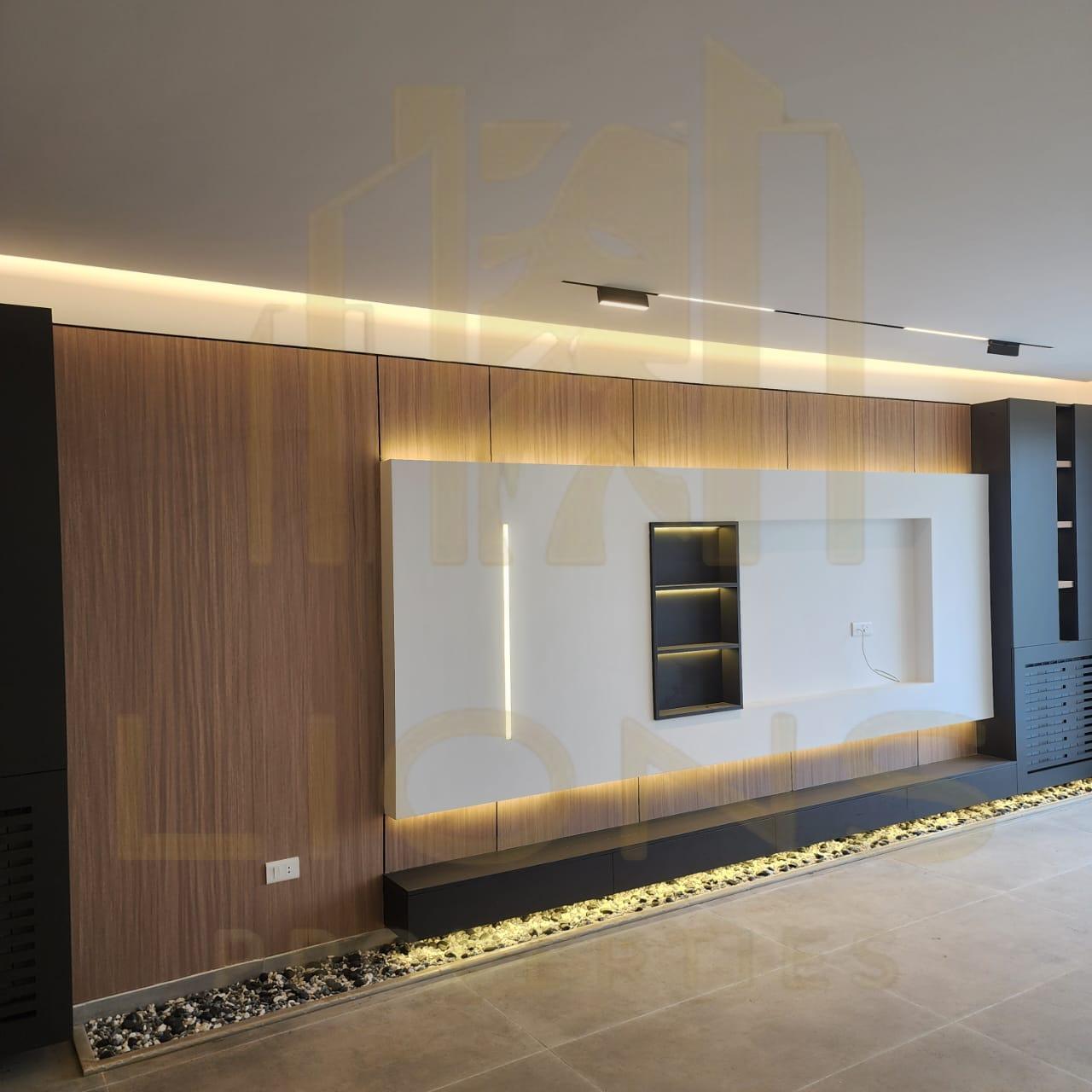 Metn, Cornet Al Hamra Apartment	for Sale 165 m2 + 60 M2 terrace — الصورة 3