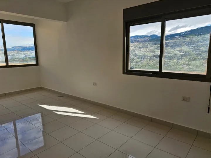 Apartment For Sale in Jdeideh — الصورة 5