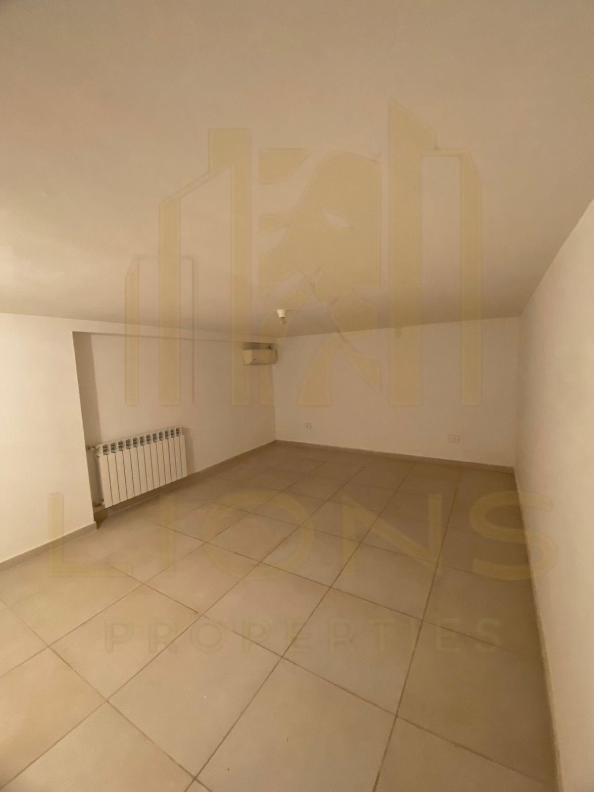 Metn Monteverde Apartment for Sale 200 m2 + 180 m2 Terrace — الصورة 2