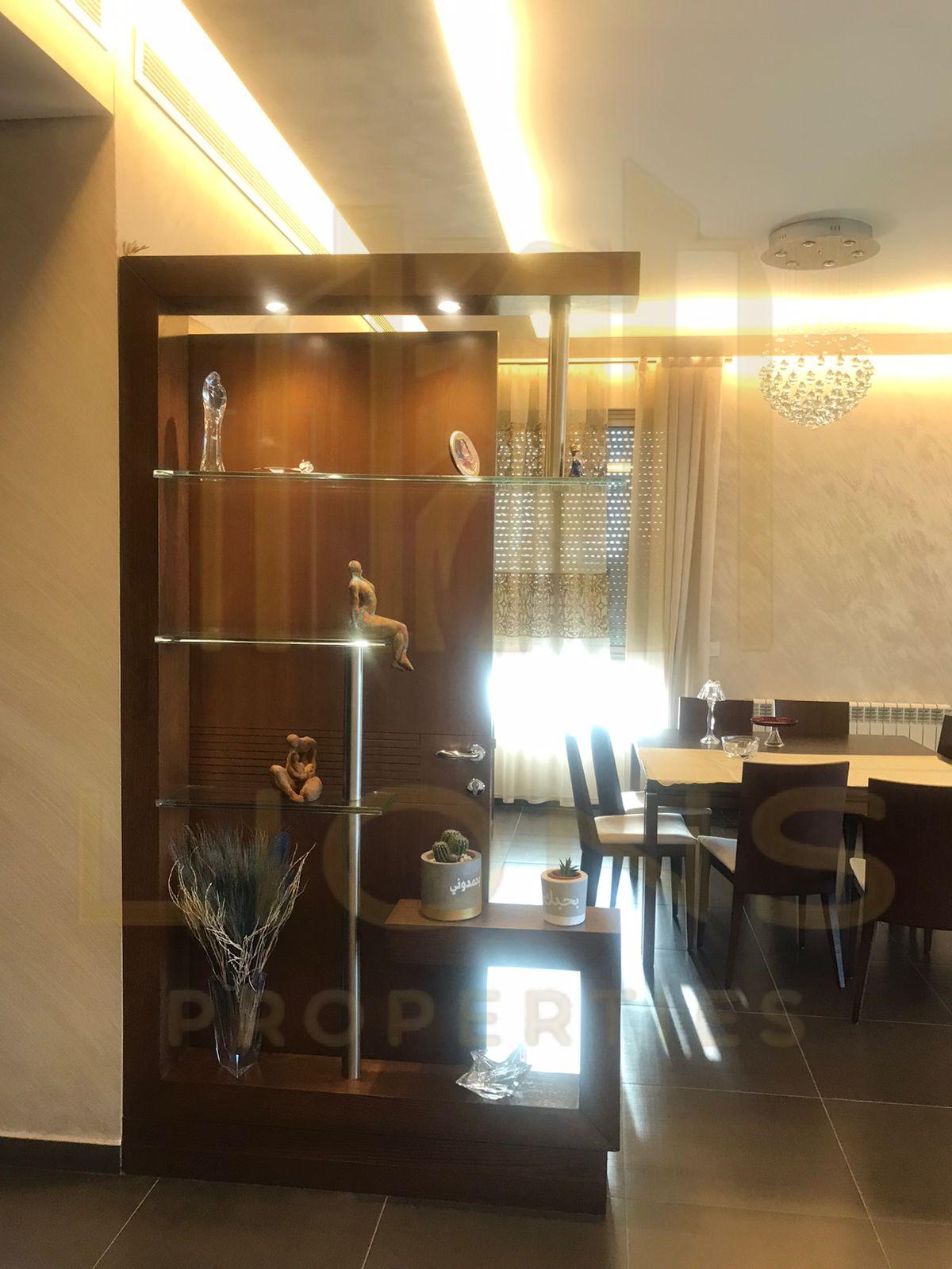 Metn Hazmieh Apartment for Sale 260m2 — الصورة 2