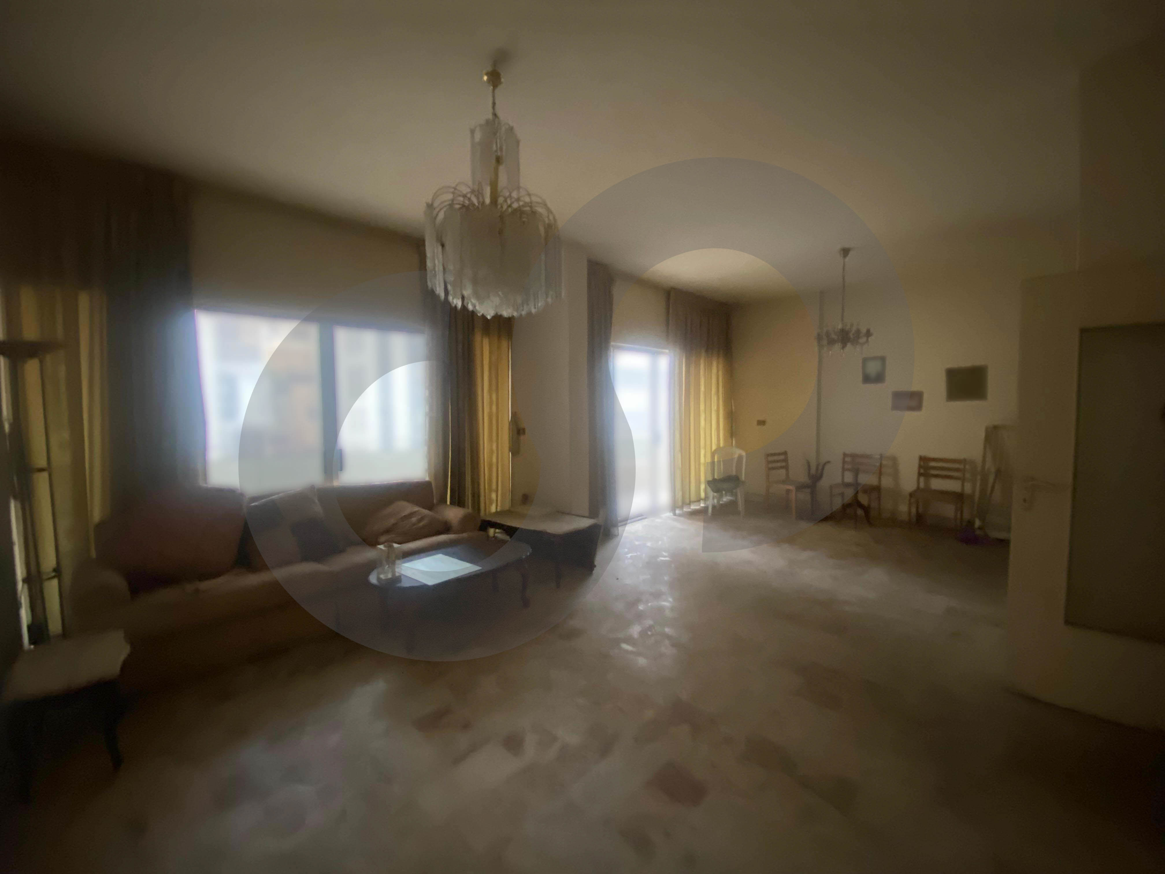 ‎For Sale | 185 SQM Apartment – Kraytem | Prime Location — الصورة 3