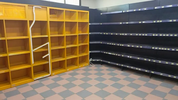 Shop for Rent – Ain Saade — الصورة 3
